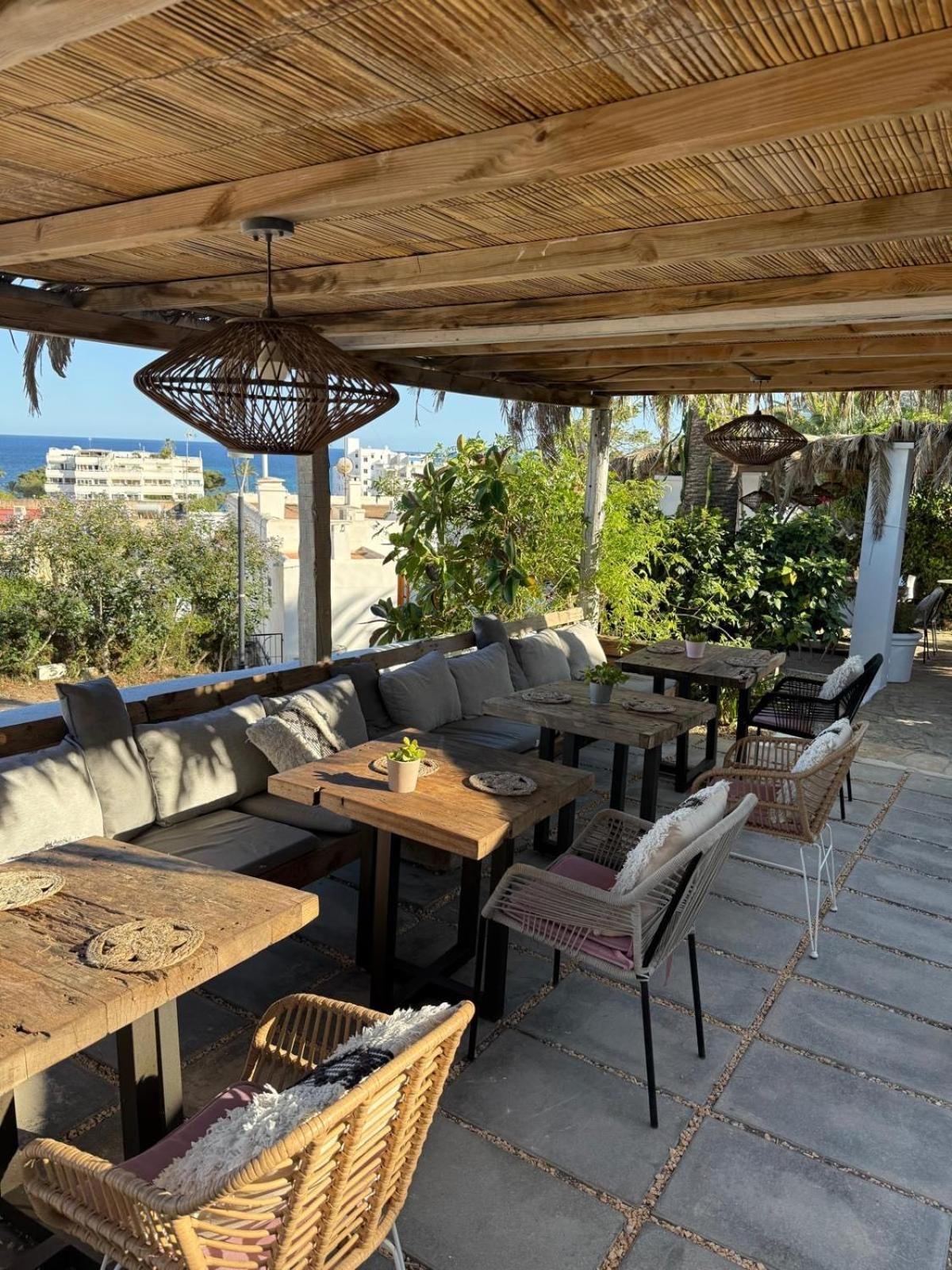 Buenavista & Suites Santa Eularia des Riu Zewnętrze zdjęcie